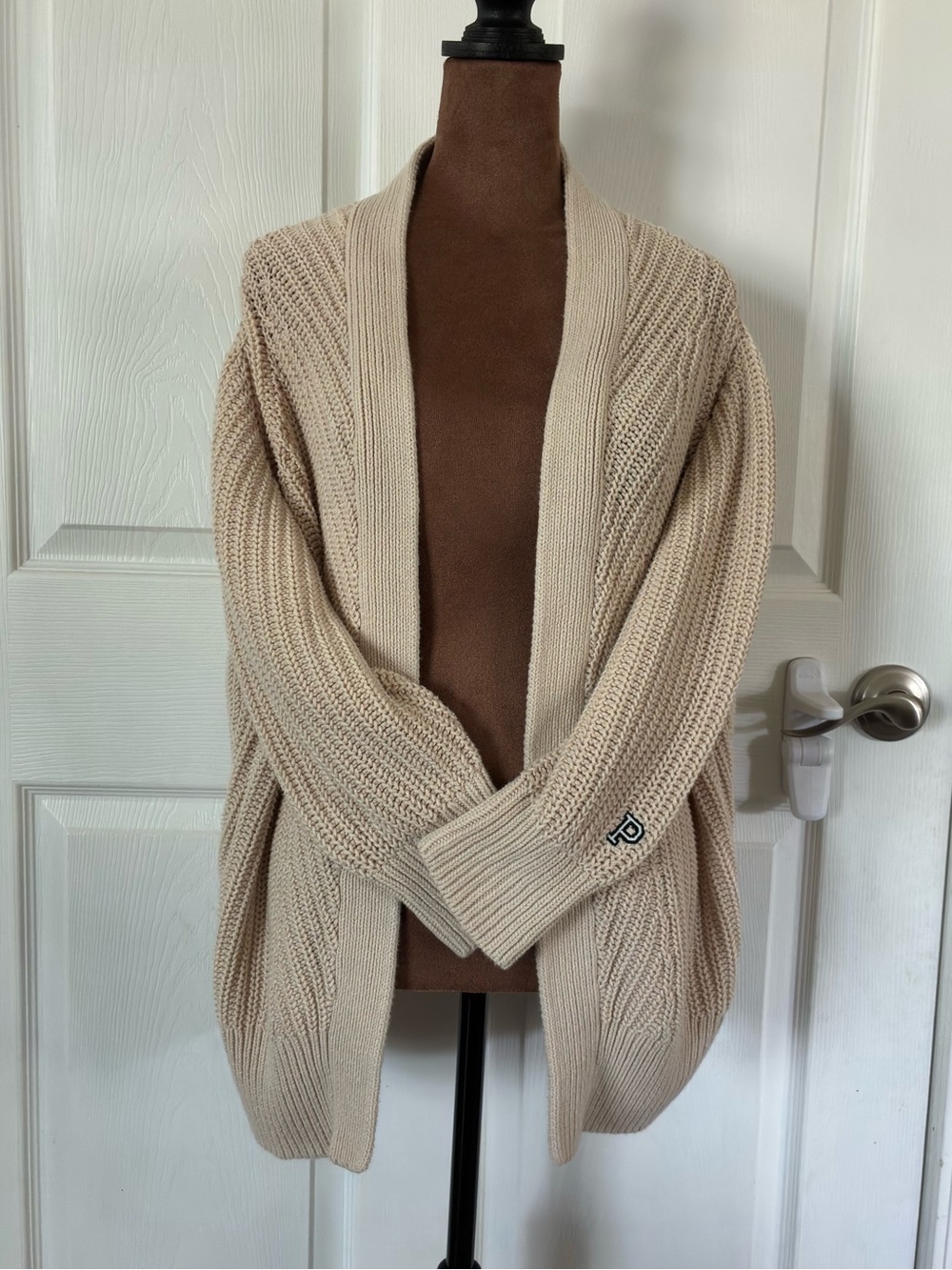 Victorias Secret Pink Cream Slouchy Cocoon Chunky Knit Dolman Cardigan XS